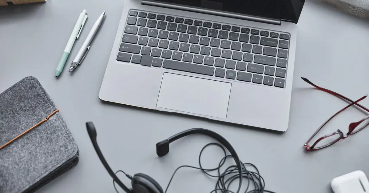Top 8 des fournitures pour votre télétravail efficace