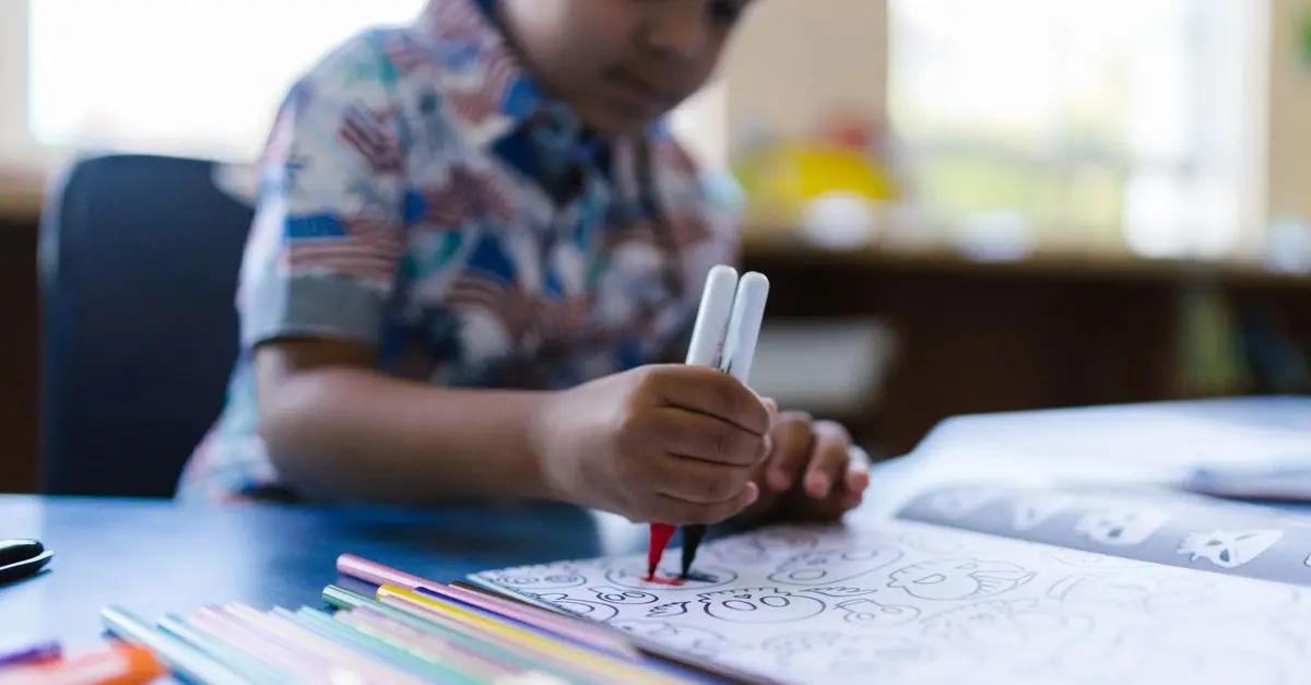 Comment choisir les fournitures scolaires idéales pour votre enfant