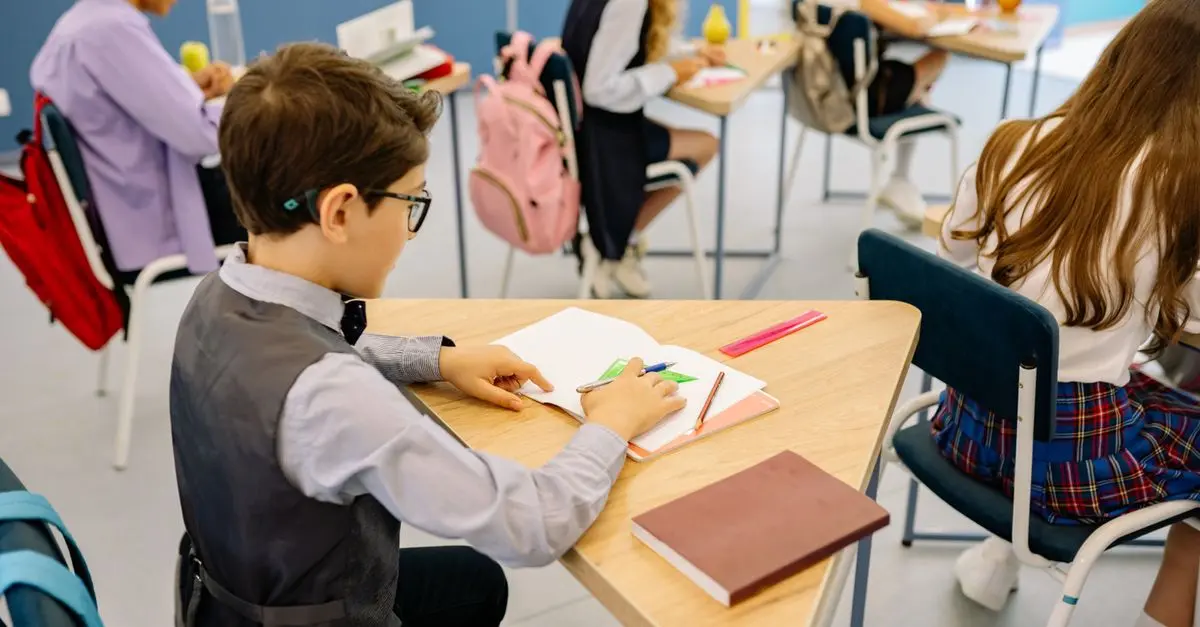 Comment choisir les meilleures fournitures scolaires pour les enfants