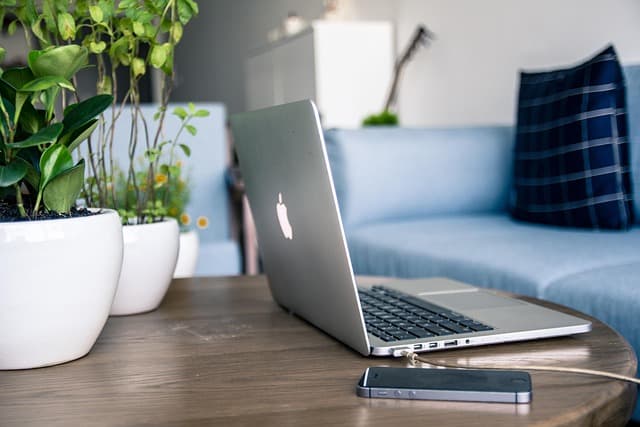Les indispensables fournitures pour un bureau efficace