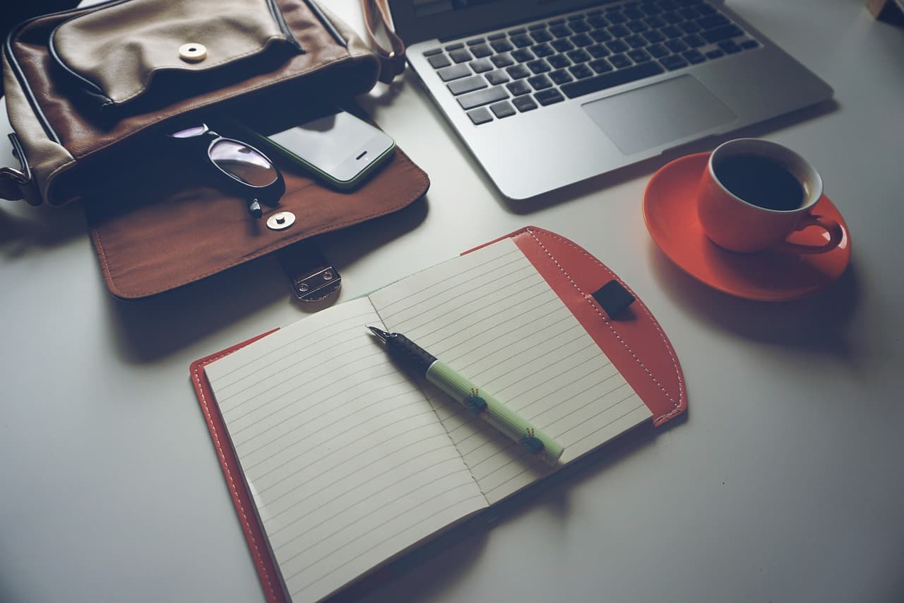 Top 5 des fournitures de bureau pour une productivité optimale